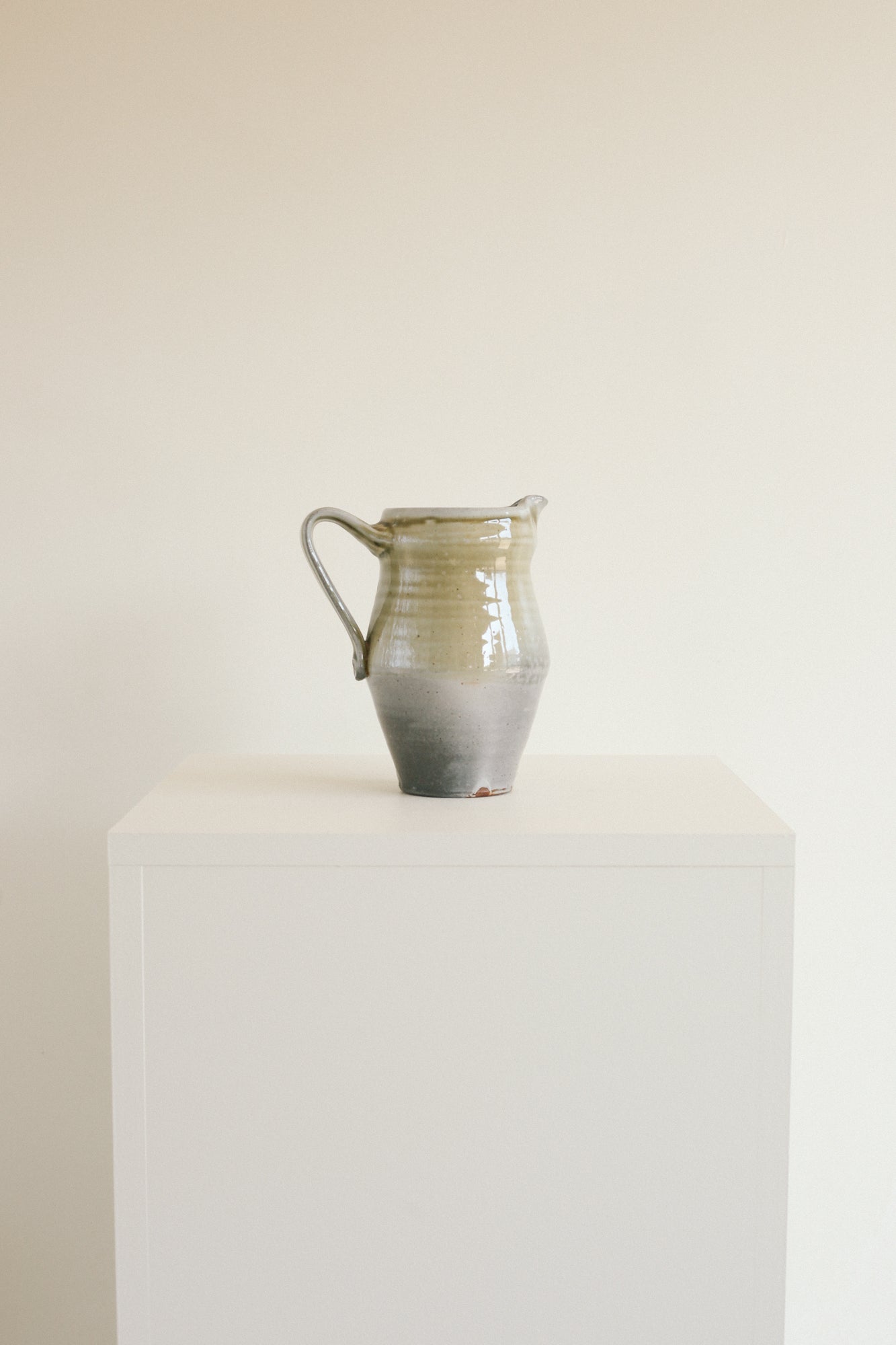 Cool Gradient Pitcher