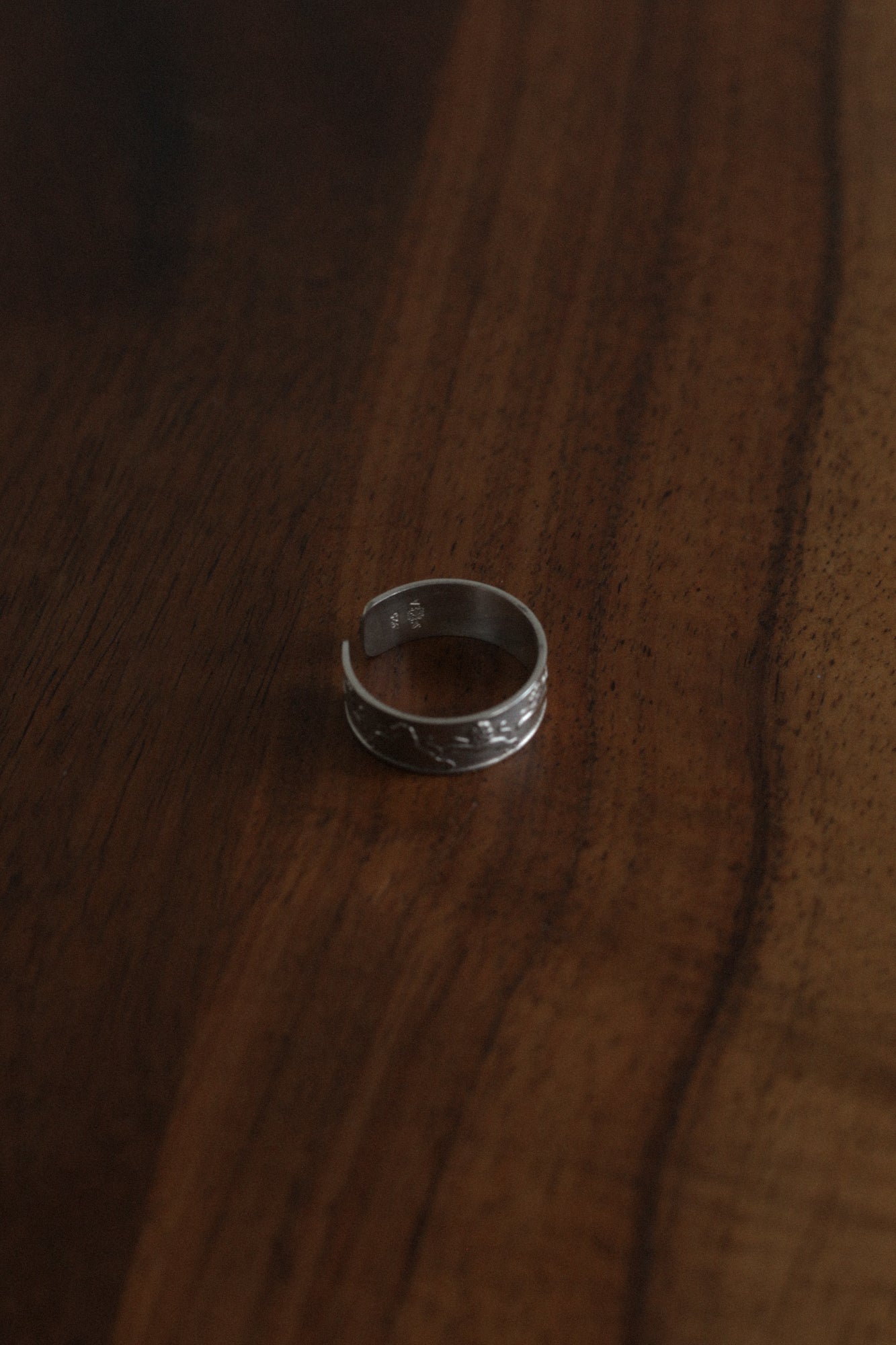 Adjustable Leo Ring