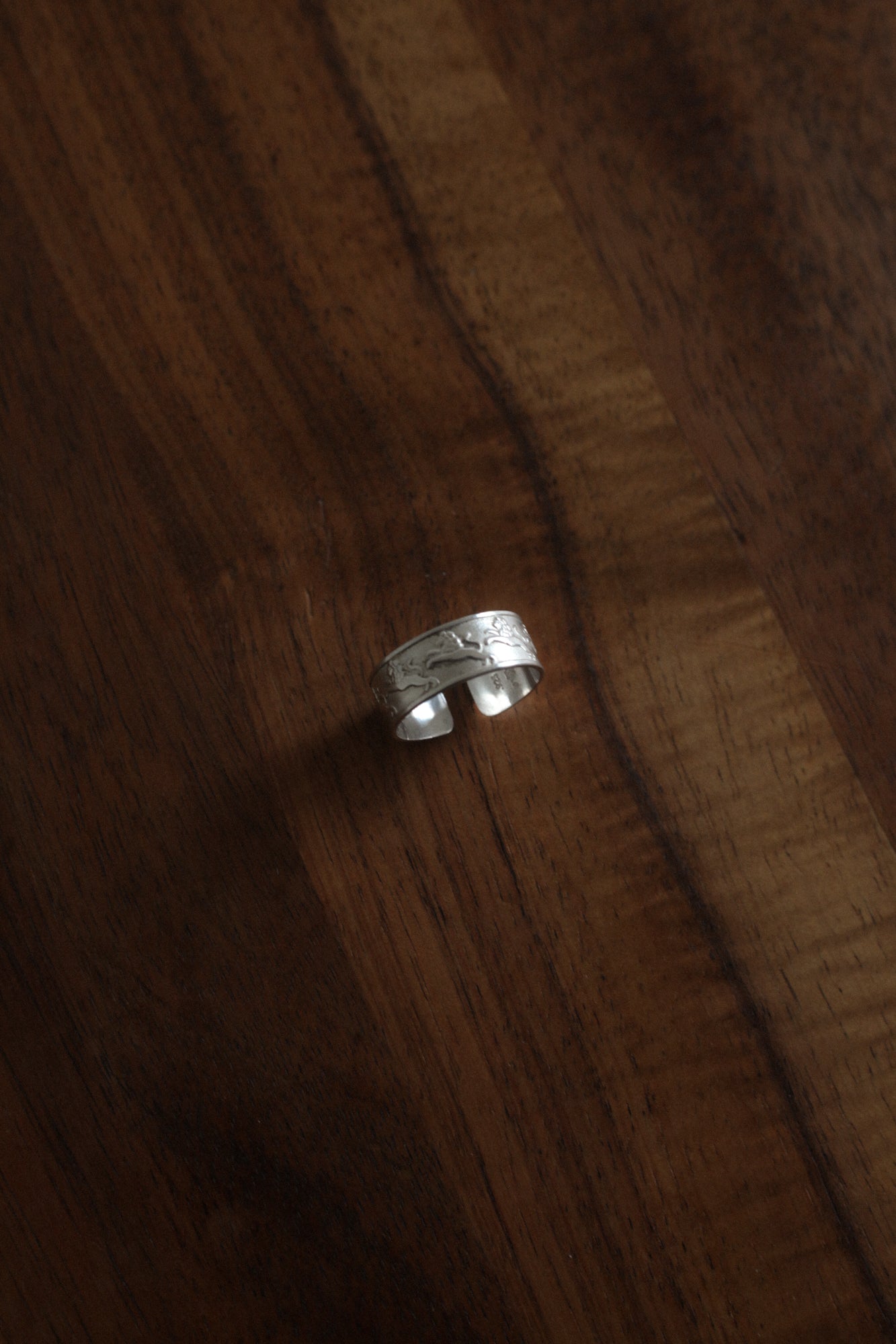 Adjustable Leo Ring