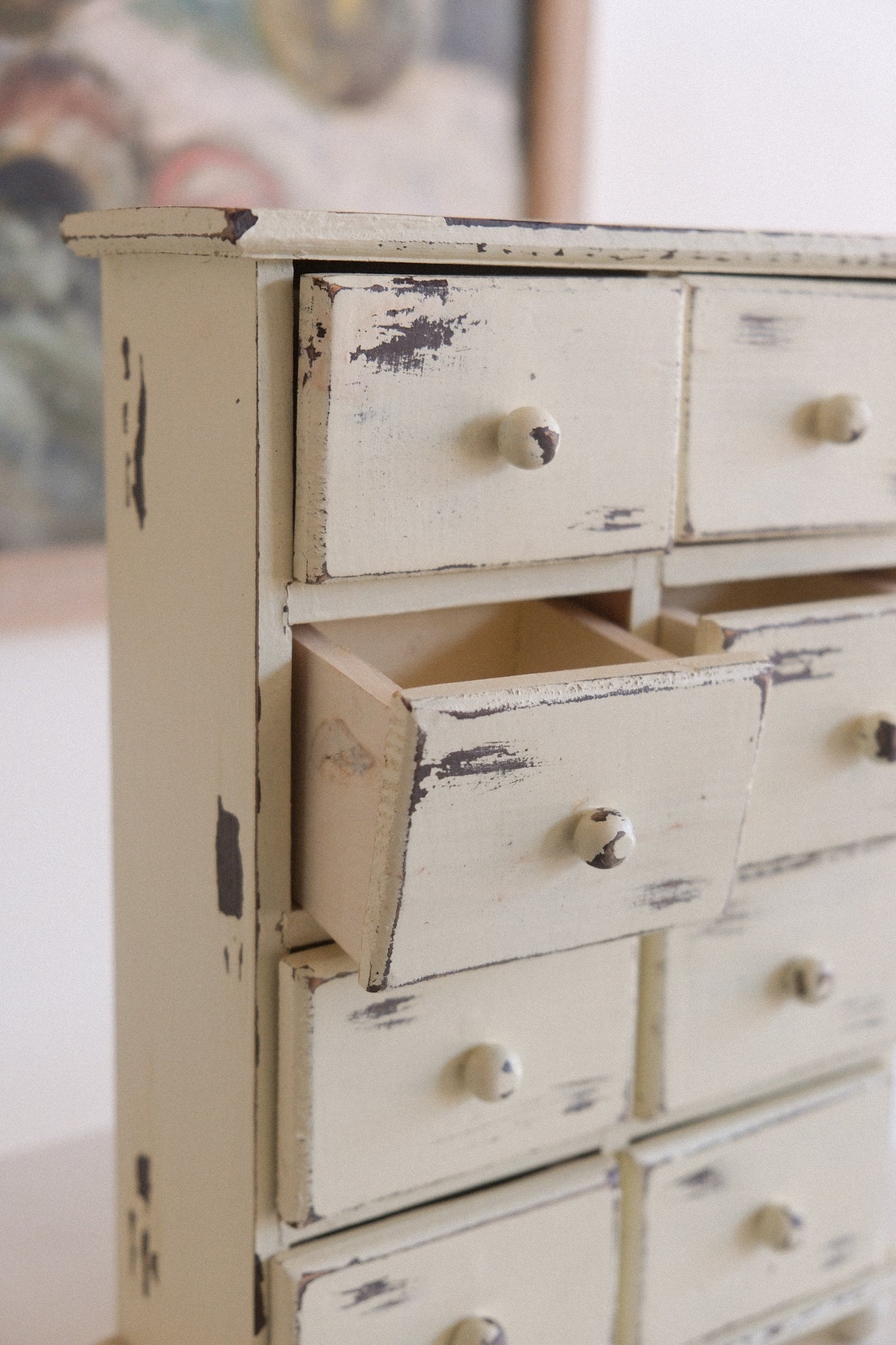 Miniature Chippy Apothecary