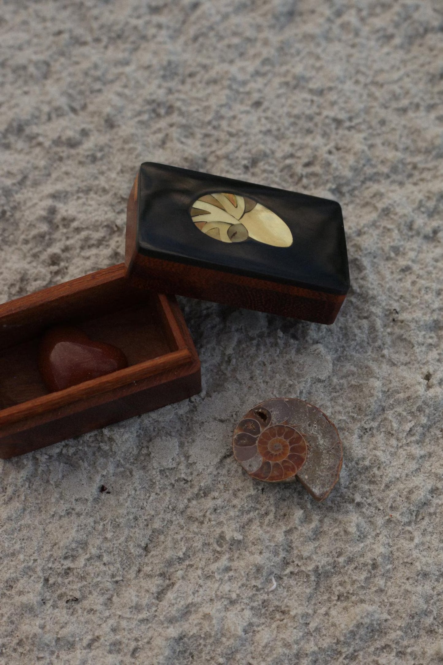 Itty Bitty Keepsake Box