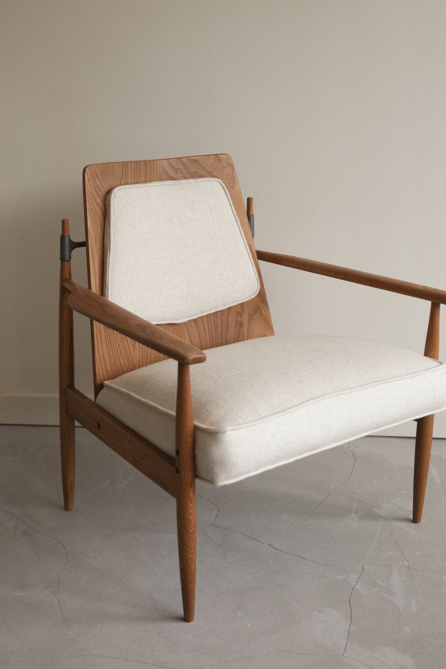 Selrite Bentwood Ply Lounge Chair