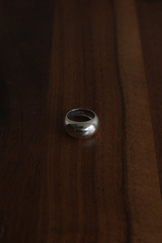 Curved Puffy Ring