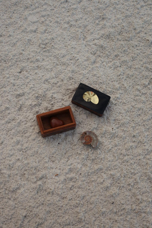 Itty Bitty Keepsake Box